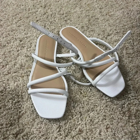 Veronica Beard
Maci. NWT - Picture 2 of 4